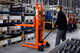 Transpallet Manuale - Toyota Lifter Manual Stacker - Elevatore manuale - Application image