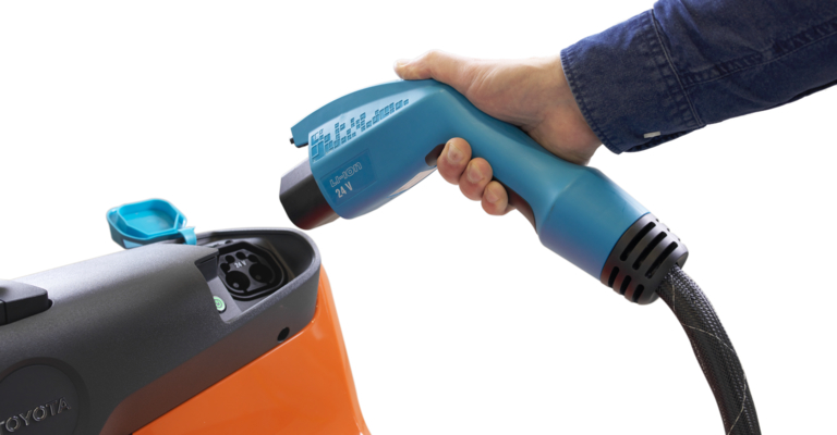 Li-ion Charger On Truck w Hand Li-ion Charger On Truck w Hand